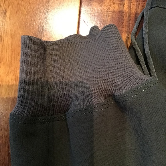 Aritzia Wilfred Buffon Pant Crepe Jogger - Picture 6 of 8